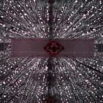 Das war der absolute Hammer, unbeschreiblich. Mit abgespaceter Musik versank man im Farbwechseluniversum. Ein Bild kann das einfach nicht wiedergeben