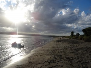 Strand am Achterwasser bei Ohope