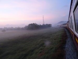 Der Zug ist ganz schoen lang,