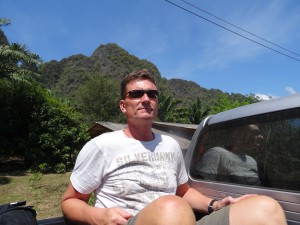 geht es die letzten Kilometer zu unserem Domizil im Dschungel